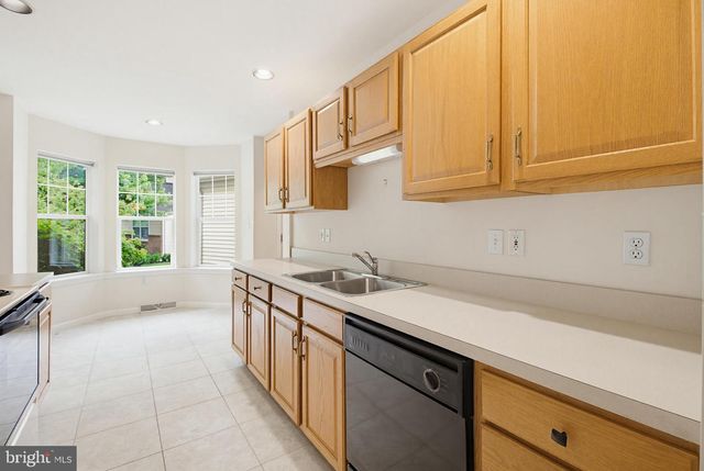 1037 KENT GARDEN, Lititz, PA 17543
