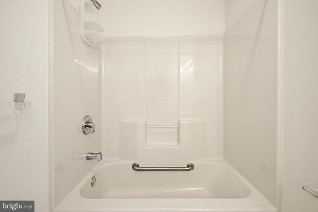 1037 KENT GARDEN, Lititz, PA 17543