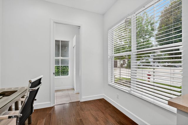 6675 Quiet Wave Trail, Boca Raton, FL 33433