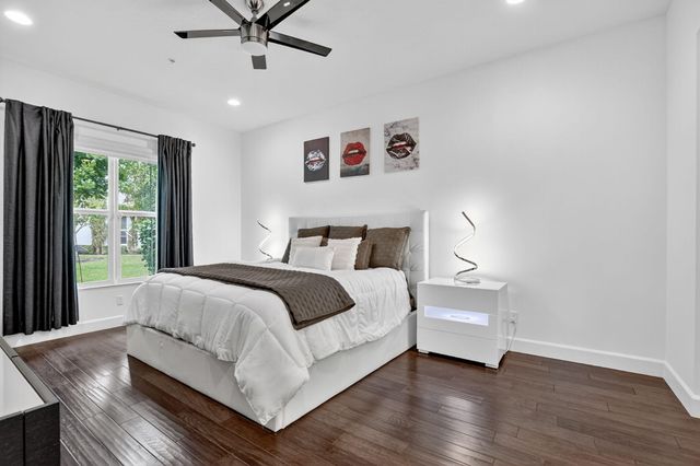 6675 Quiet Wave Trail, Boca Raton, FL 33433