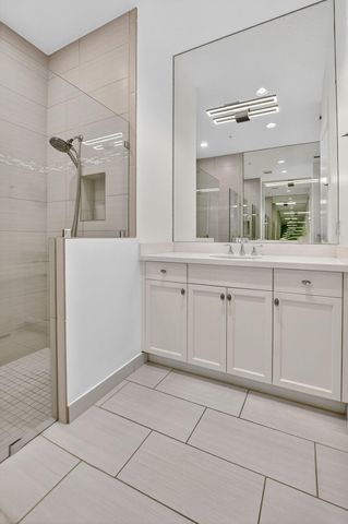 6675 Quiet Wave Trail, Boca Raton, FL 33433
