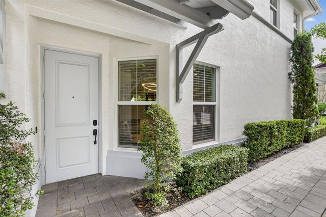 6675 Quiet Wave Trail, Boca Raton, FL 33433