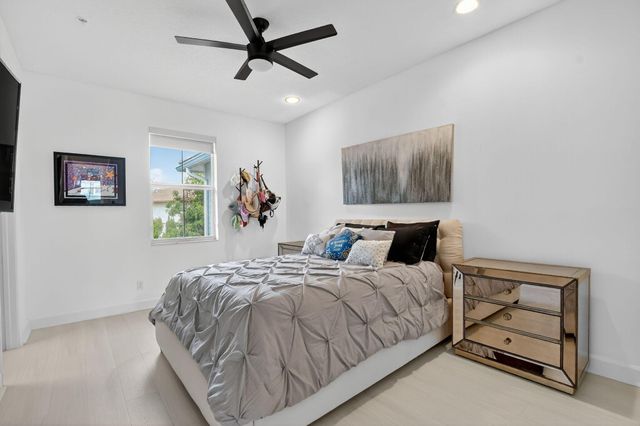 6675 Quiet Wave Trail, Boca Raton, FL 33433