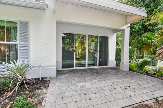 6675 Quiet Wave Trail, Boca Raton, FL 33433