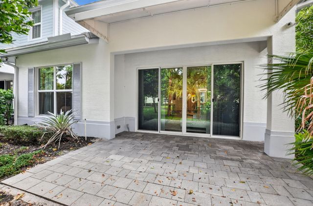 6675 Quiet Wave Trail, Boca Raton, FL 33433