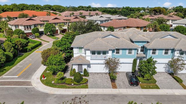 6675 Quiet Wave Trail, Boca Raton, FL 33433