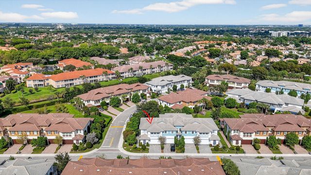 6675 Quiet Wave Trail, Boca Raton, FL 33433