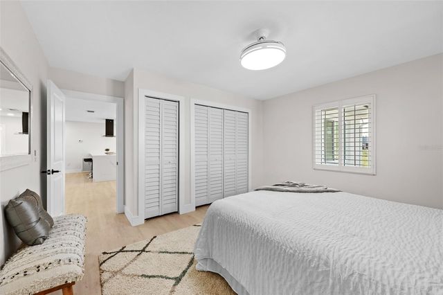 105 12TH STREET SW, Ruskin, FL 33570