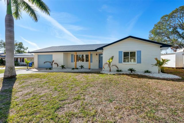 105 12TH STREET SW, Ruskin, FL 33570