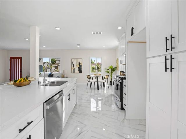 4251 Gundry, Long Beach, CA 90807