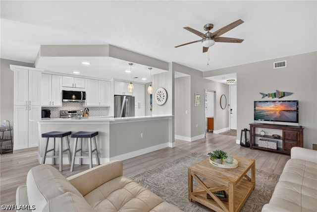 20941 Island Sound CIR 102, Estero, FL 33928