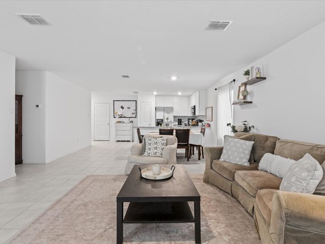 603 Vicksburg Drive, Ennis, TX 75119
