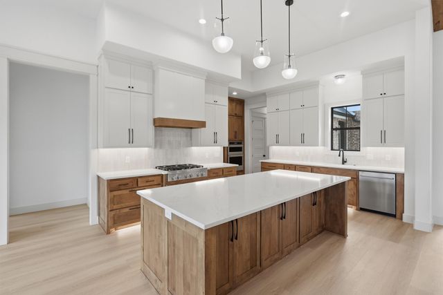 2020 Preserve Trail, Weatherford, TX 76087