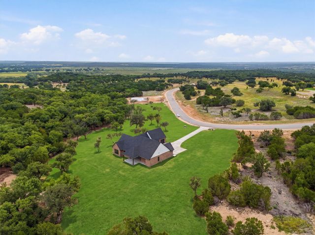 2020 Preserve Trail, Weatherford, TX 76087