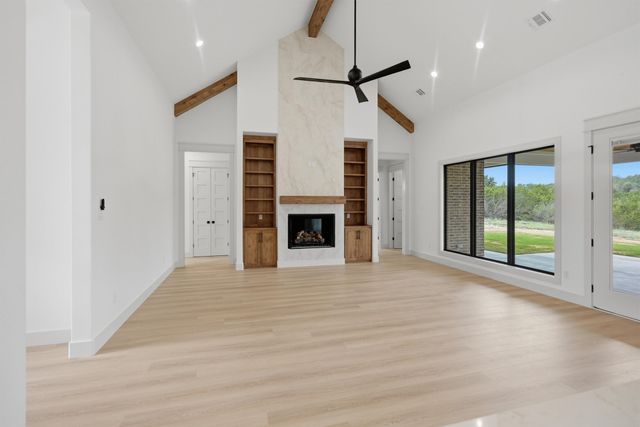 2020 Preserve Trail, Weatherford, TX 76087
