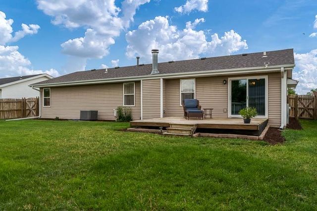 14836 Hunters Way, South Beloit, IL 61080