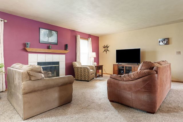 14836 Hunters Way, South Beloit, IL 61080