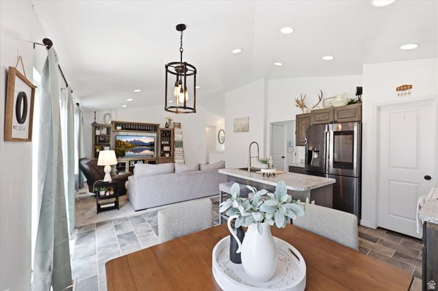 332 RED ROCK DR, Santaquin, UT 84655