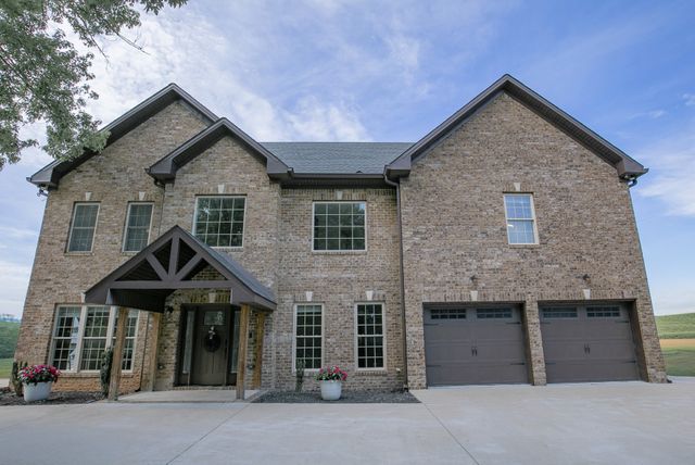 7144 Hall Rd, Greenbrier, TN 37073