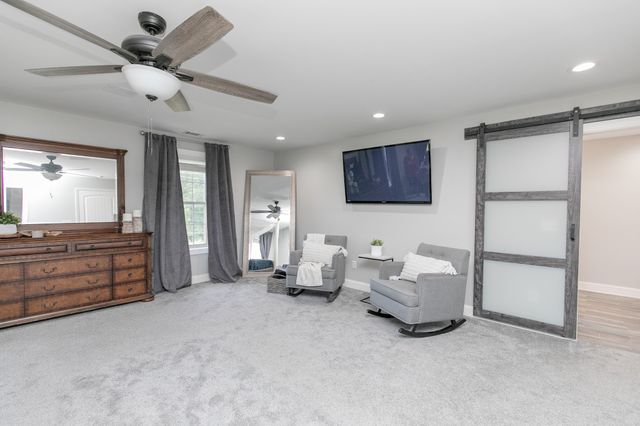 7144 Hall Rd, Greenbrier, TN 37073