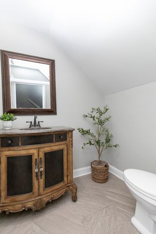 7144 Hall Rd, Greenbrier, TN 37073