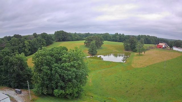7144 Hall Rd, Greenbrier, TN 37073