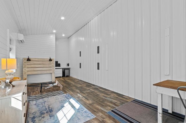 167 Turkey Mountain Rd, El Paso, AR 72045