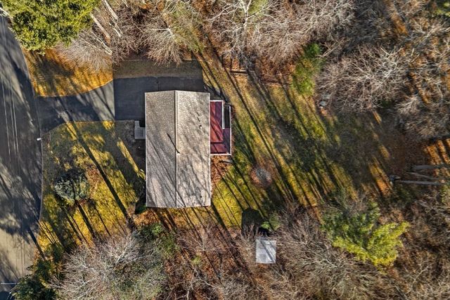 298 Wren St, Taunton, MA 02718