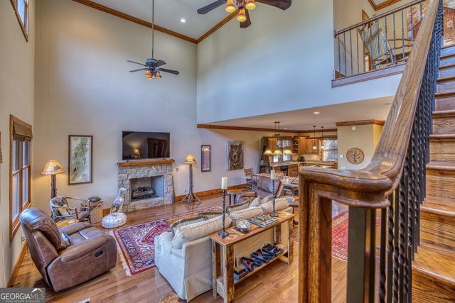 43 Seasons View Court, Clarkesville, GA 30523