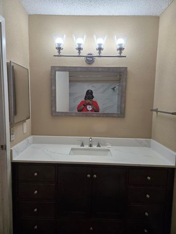 6601 Sands Point Drive 56, Houston, TX 77074