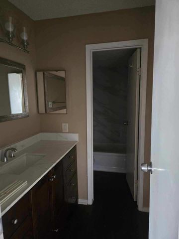 6601 Sands Point Drive 56, Houston, TX 77074