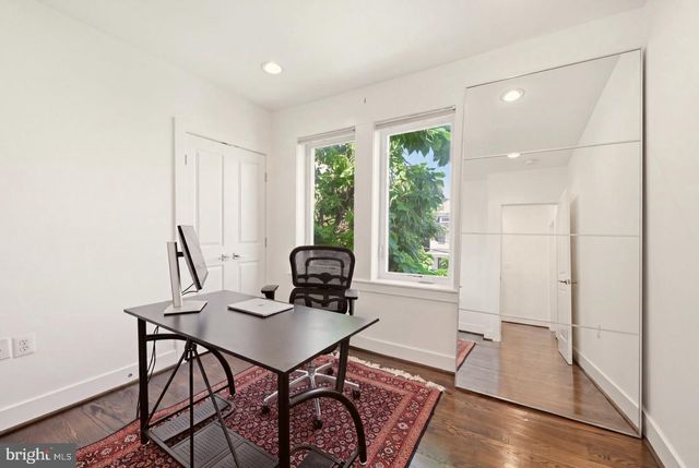 700 LONGFELLOW ST NW, Washington, DC 20011
