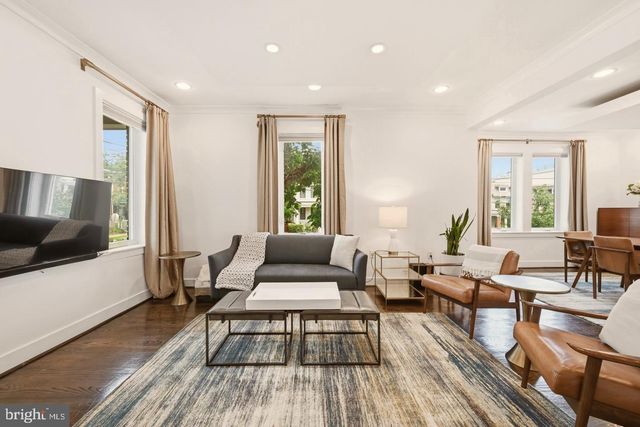 700 LONGFELLOW ST NW, Washington, DC 20011
