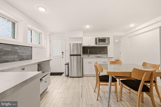 700 LONGFELLOW ST NW, Washington, DC 20011