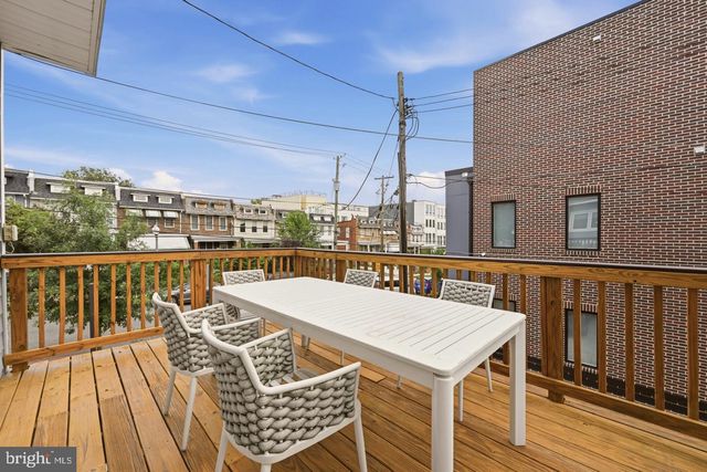 700 LONGFELLOW ST NW, Washington, DC 20011