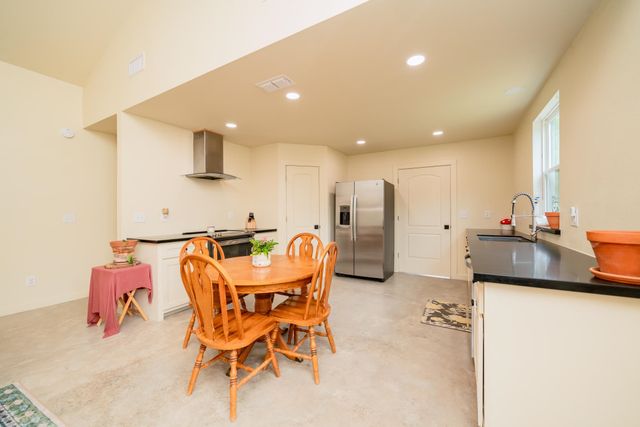 176 CR 3490, Hawkins, TX 75765