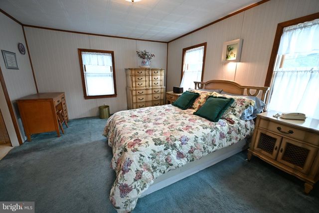 1503 E MALAGA RD, Williamstown, NJ 08094