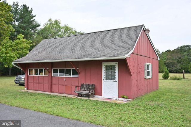 1503 E MALAGA RD, Williamstown, NJ 08094
