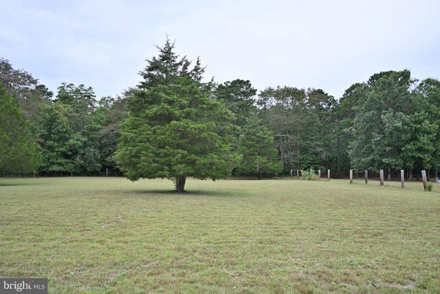1503 E MALAGA RD, Williamstown, NJ 08094