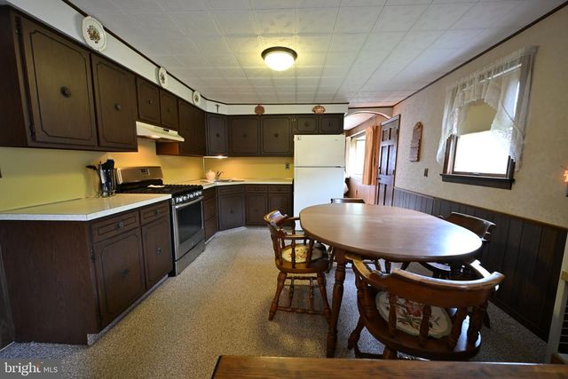 1503 E MALAGA RD, Williamstown, NJ 08094