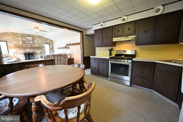 1503 E MALAGA RD, Williamstown, NJ 08094
