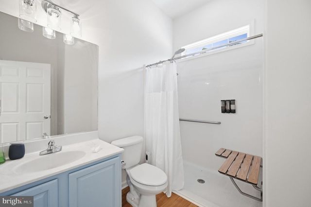 100 RIVER RIDGE LN, Fredericksburg, VA 22406