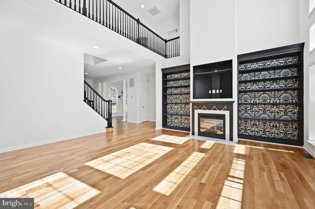 100 RIVER RIDGE LN, Fredericksburg, VA 22406