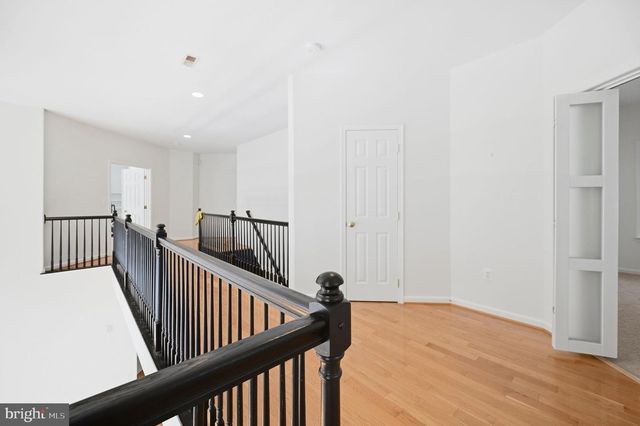 100 RIVER RIDGE LN, Fredericksburg, VA 22406