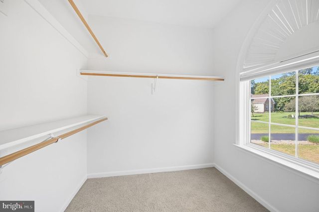100 RIVER RIDGE LN, Fredericksburg, VA 22406