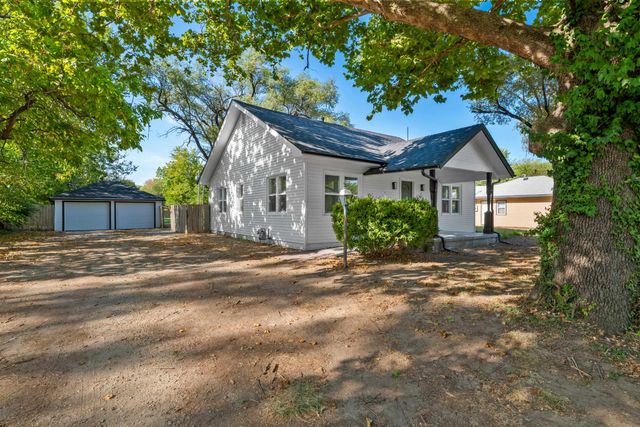 3321 W 9th St. N., Wichita, KS 67203