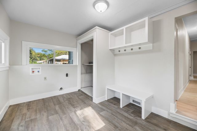 3321 W 9th St. N., Wichita, KS 67203