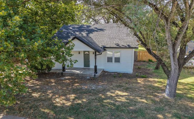 3321 W 9th St. N., Wichita, KS 67203
