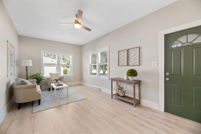 3321 W 9th St. N., Wichita, KS 67203