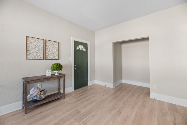 3321 W 9th St. N., Wichita, KS 67203